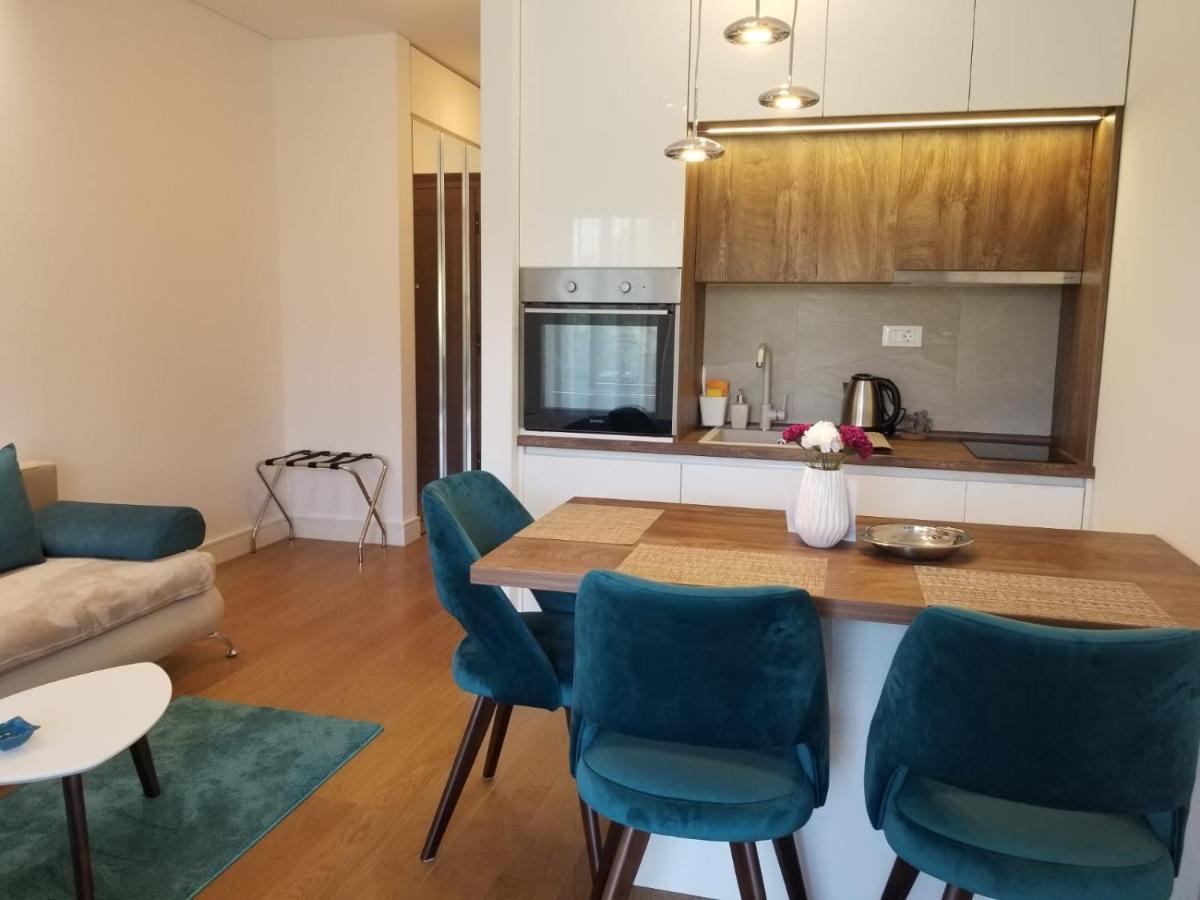 Azura Residence - New Luxury Apartment بلغراد المظهر الخارجي الصورة